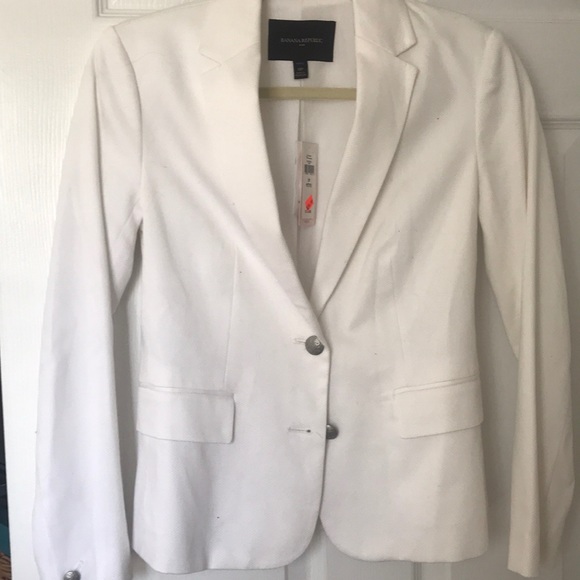Banana Republic Factory Jackets & Blazers - Banana republic factory white blazer